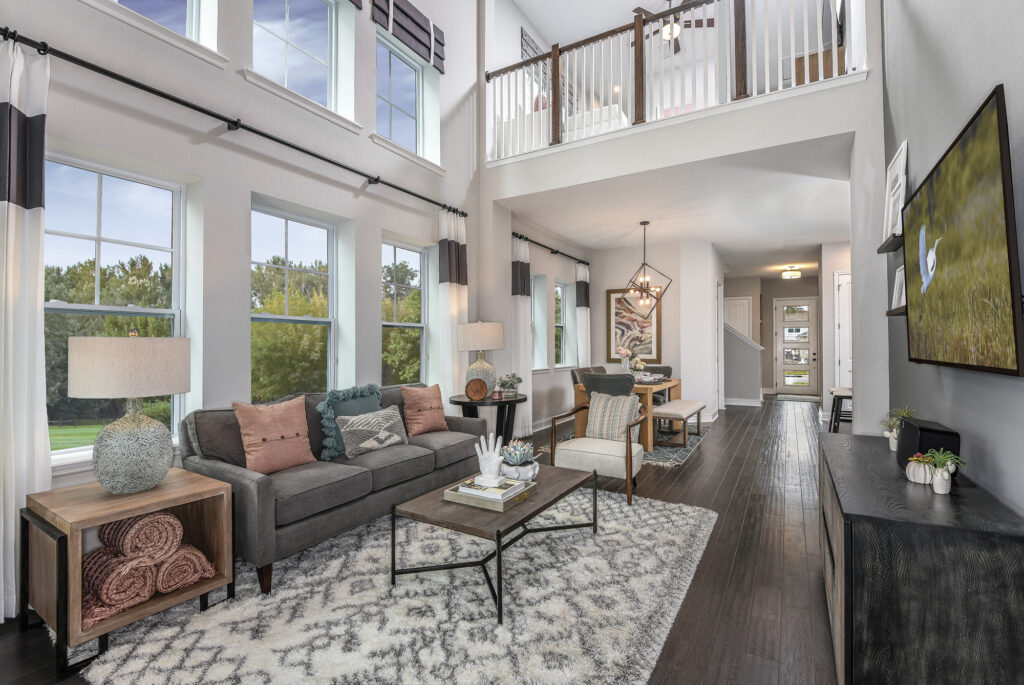 Residential home in Orlando, built by David Weekley Homes partner to L&W Supply